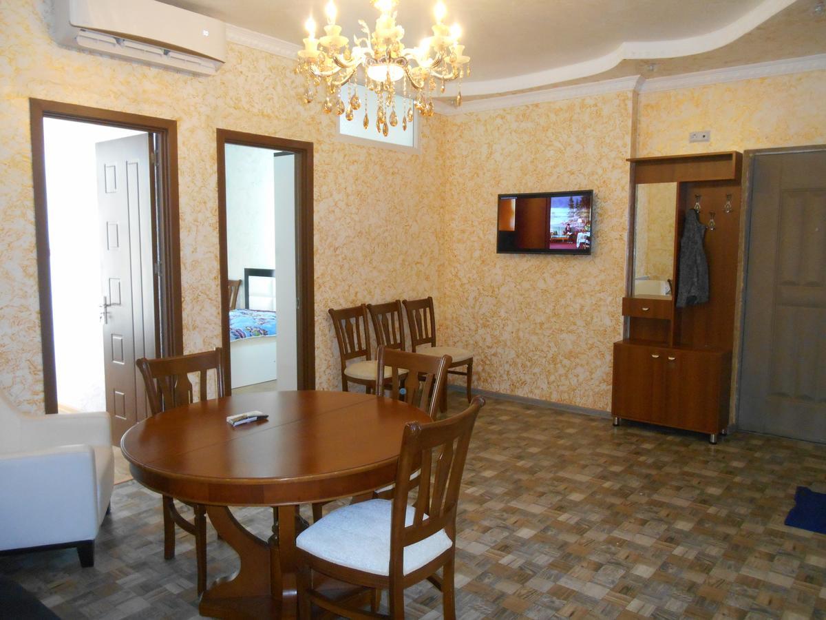 Apartment On Gorgiladze 28 Батуми Экстерьер фото
